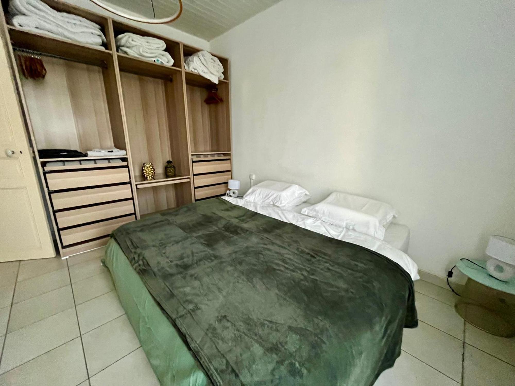 Les Arenes Apartment Beziers Exterior photo